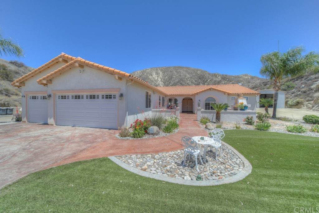 46016 Bautista Road - Photo 1