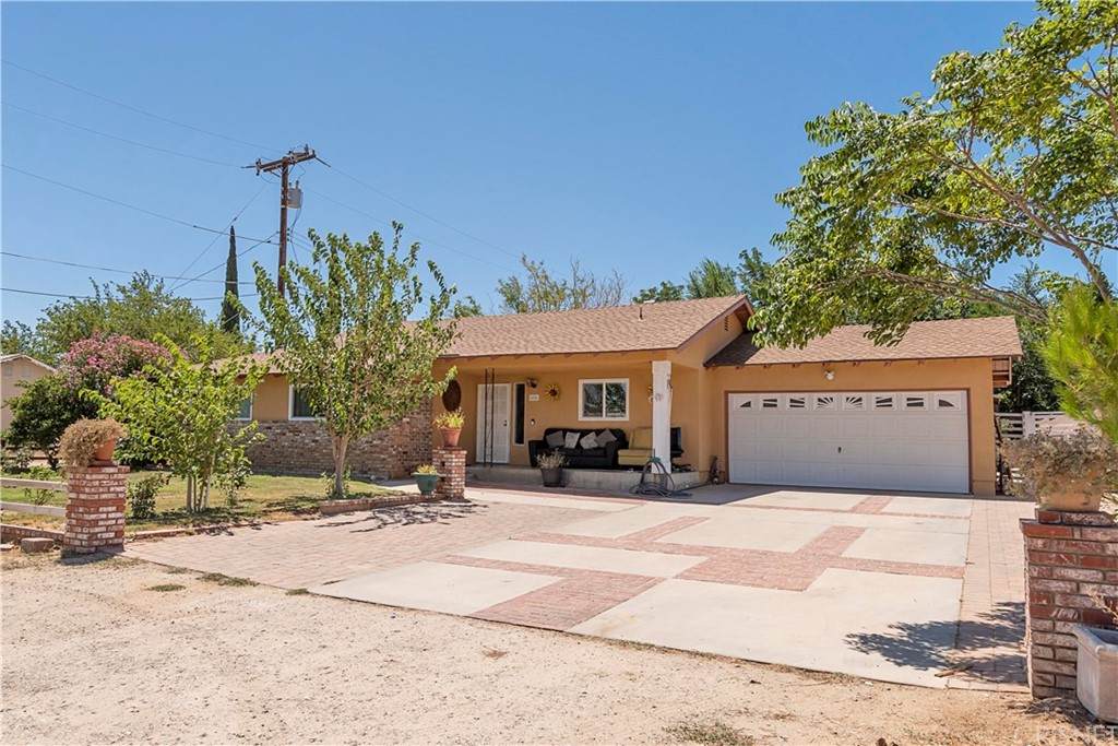 5306 Avenue M4 - Photo 1