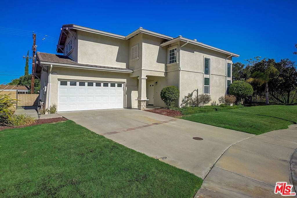 1677 River Wood Court - Photo 1