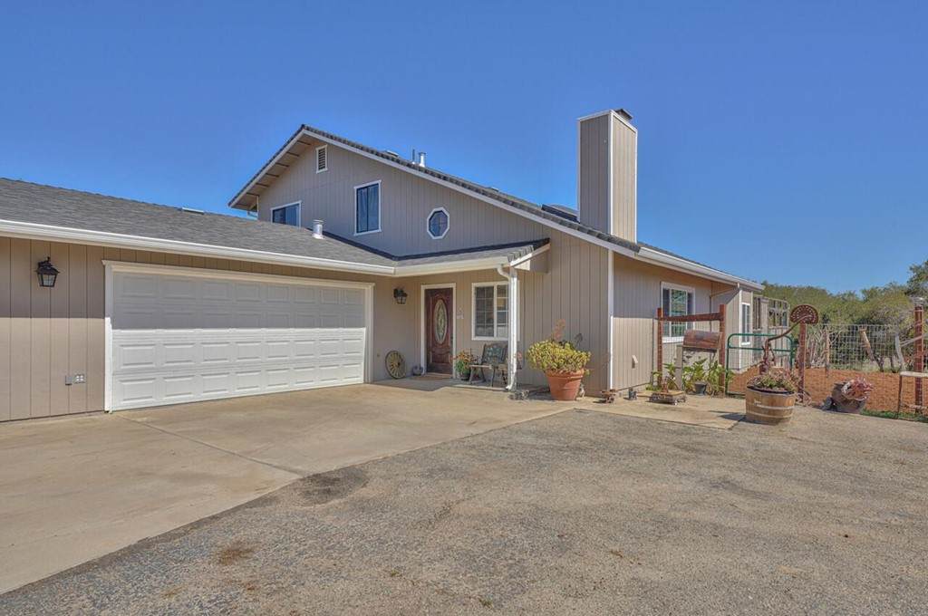 10130 Equestrian Place - Photo 1