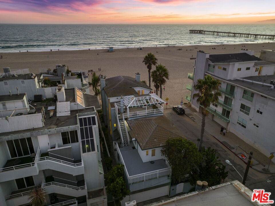 3501 Ocean Front Walk - Photo 1