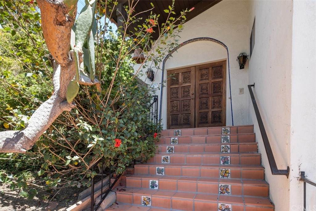 30500 Hilltop Way - Photo 1
