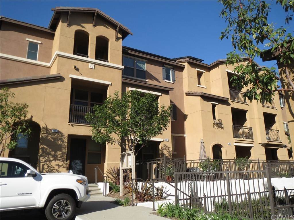 1826 Orizaba Avenue - Photo 1