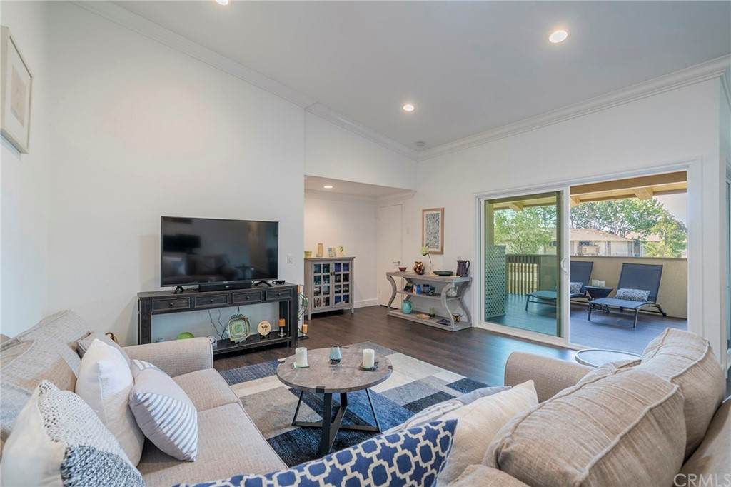 8933 Biscayne Court - Photo 1