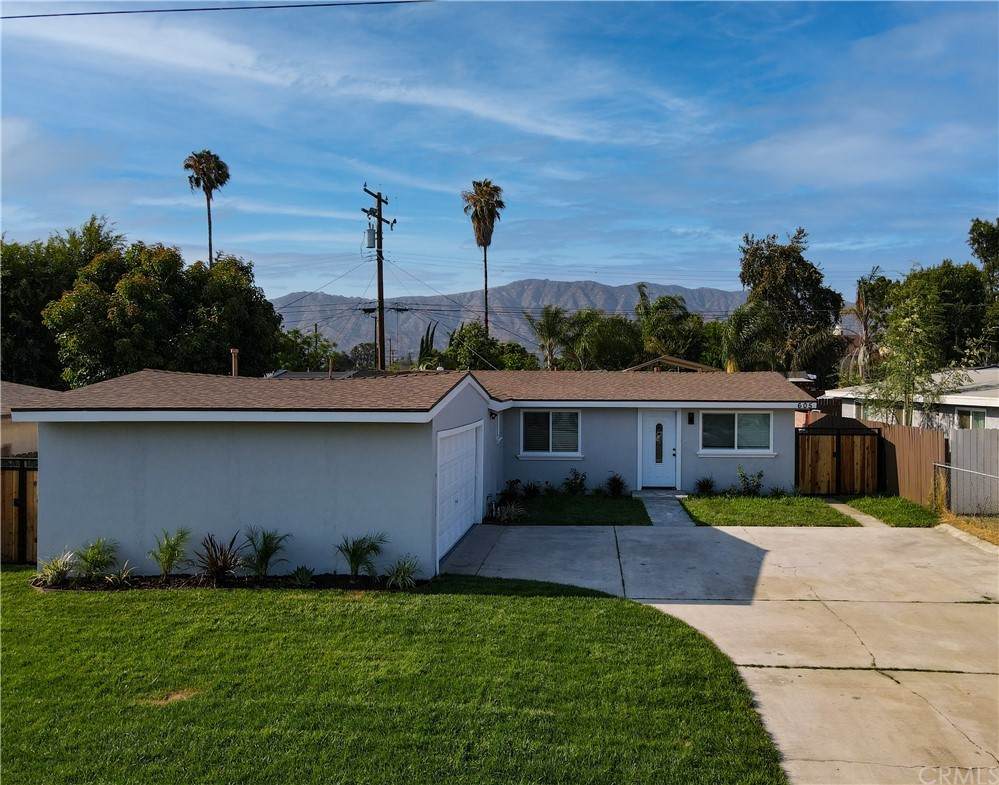 605 Baseline Road - Photo 1