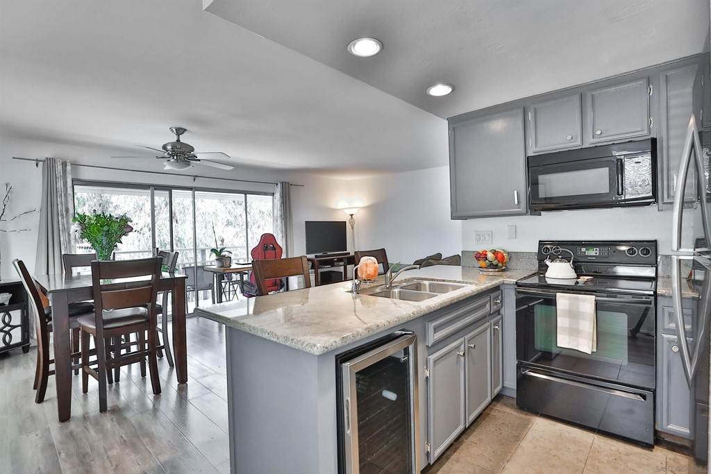 1291 34th St 9 - Photo 1