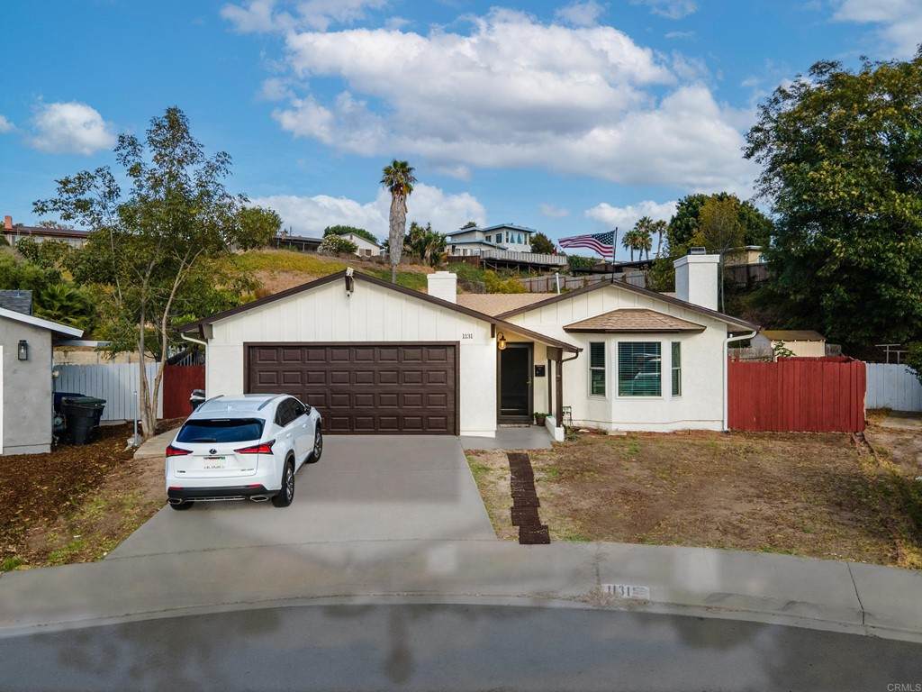 1131 Myra Avenue - Photo 1