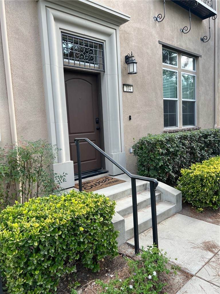 4424 Owens Street - Photo 1