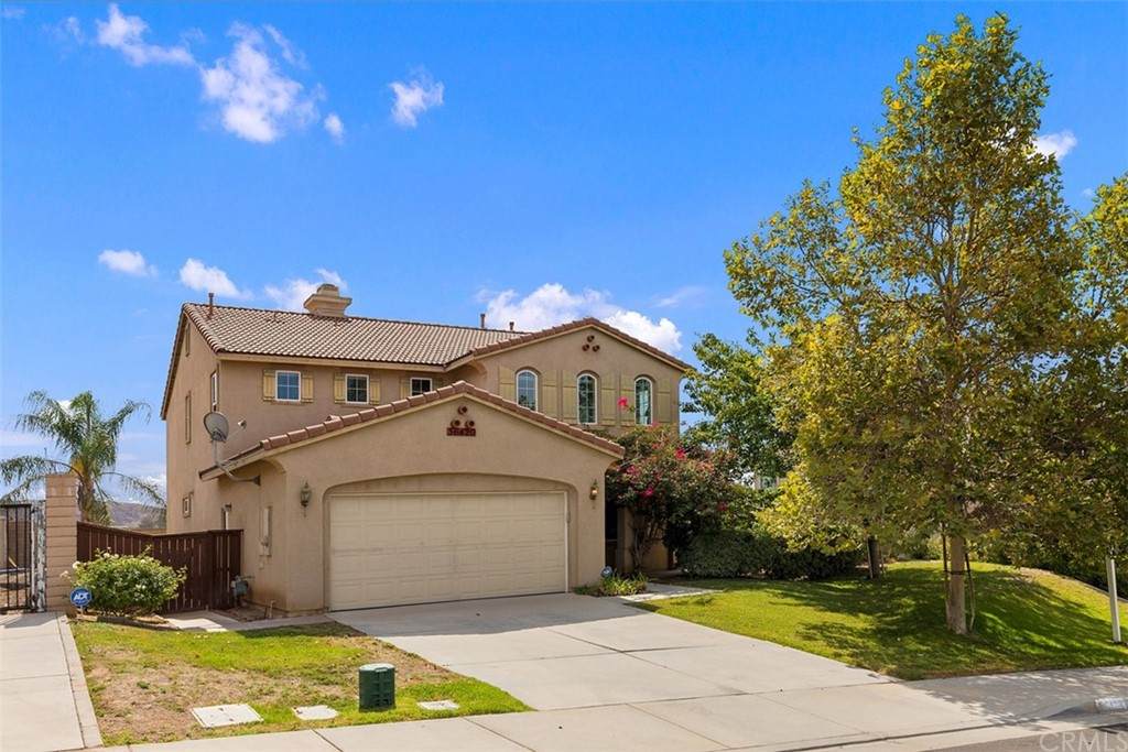 36420 Cougar Place - Photo 1