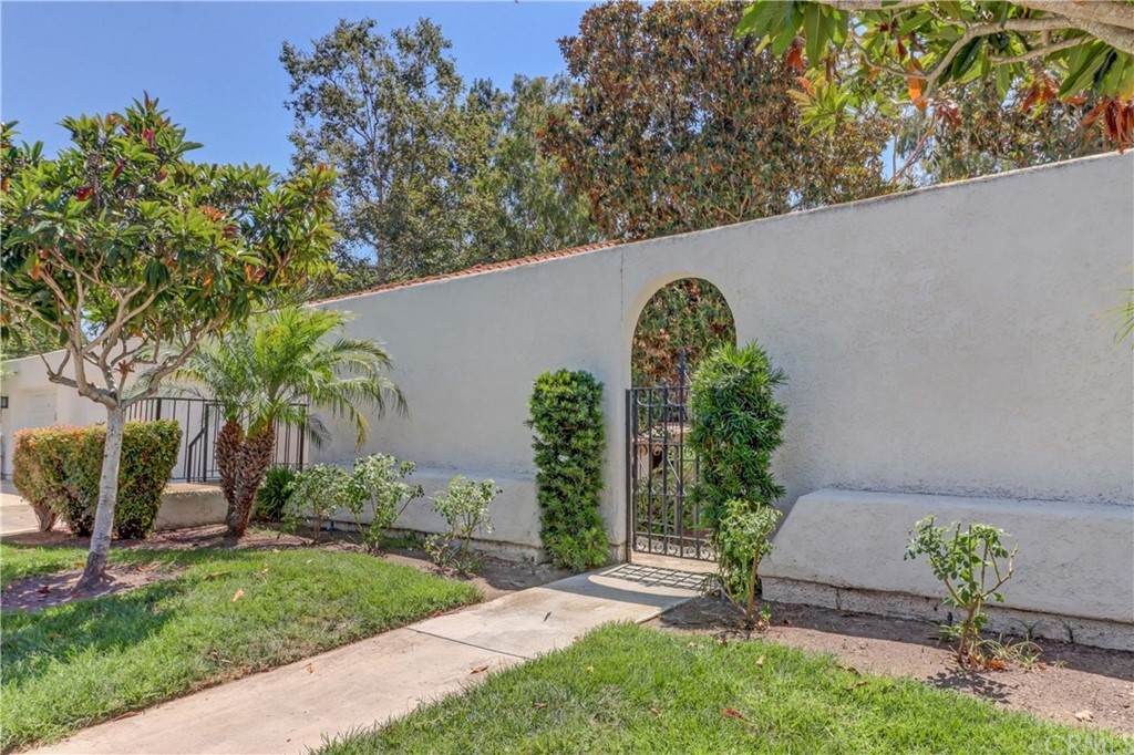 5533 Via La Mesa - Photo 1