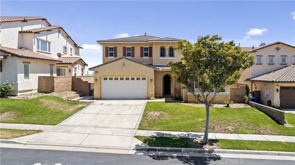 12213 Scarlet Way - Photo 1
