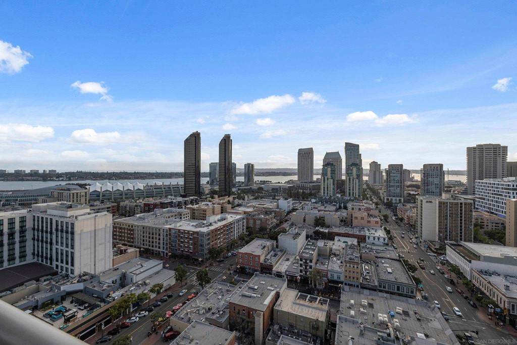 575 6Th Ave - Photo 1