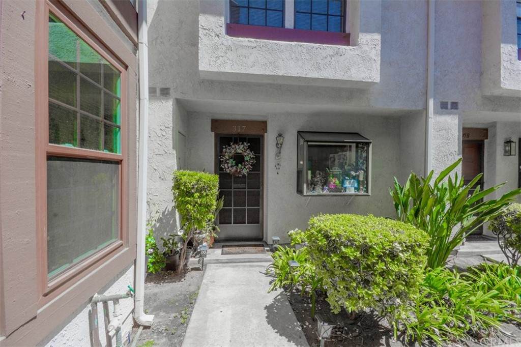 317 Molokai Drive - Photo 1