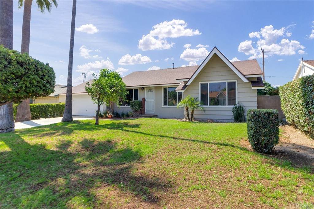 10219 Dorset Street - Photo 1