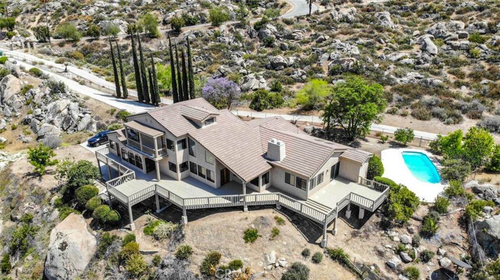 28475 Rawlings Road - Photo 1