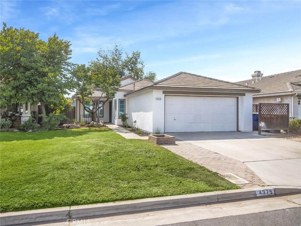 4375 Carnegie Avenue - Photo 1