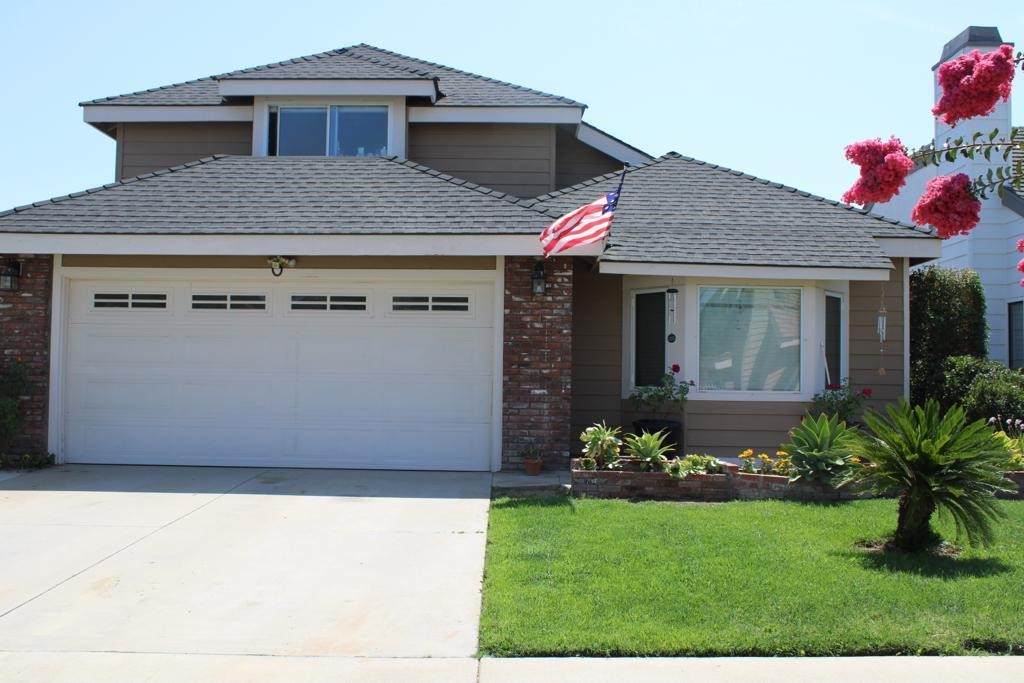 1836 Kingsford Drive - Photo 1