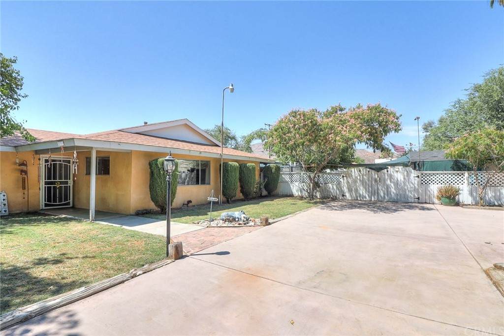 33050 Wesley Street - Photo 1