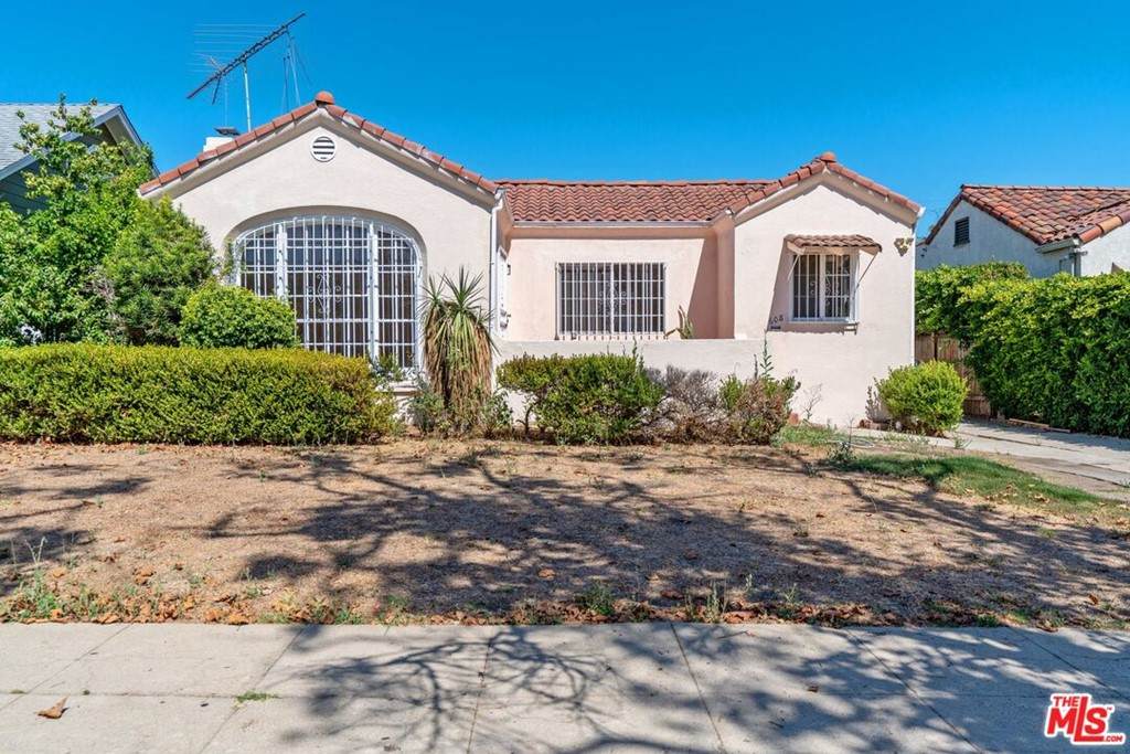 608 Mansfield Avenue - Photo 1
