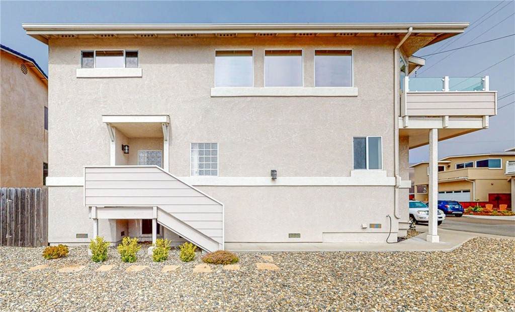 301 Mindoro Street - Photo 1