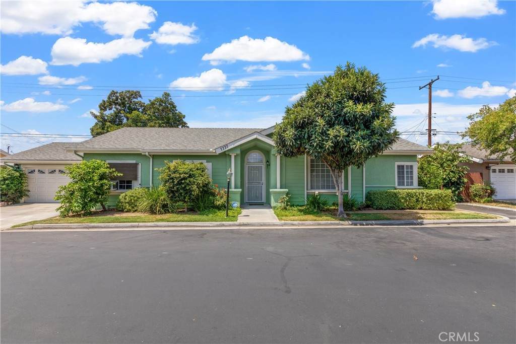 7727 Ridgeview Lane - Photo 1