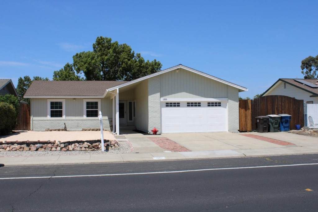 1335 Wawona Street - Photo 1