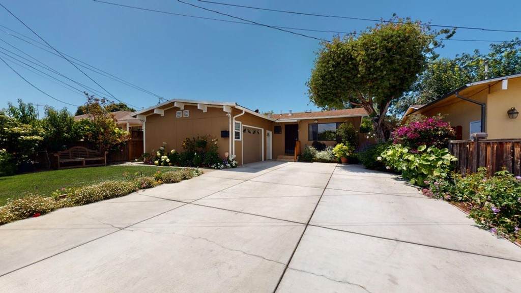475 Wisteria Drive - Photo 1