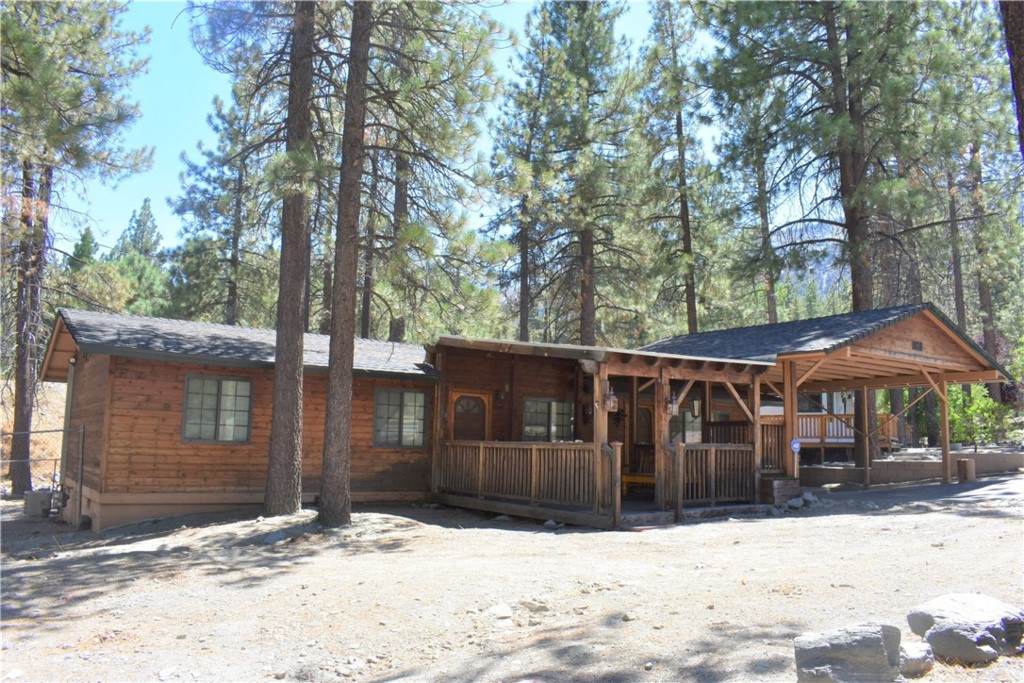1965 Twin Lakes Road - Photo 1