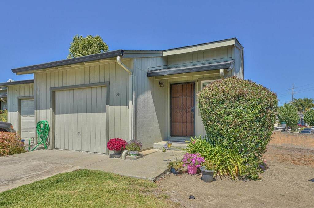 36 Alisa Circle - Photo 1