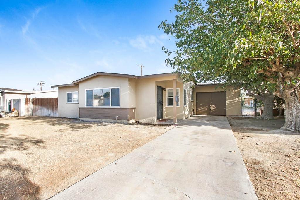 82571 Mountain View Avenue - Photo 1