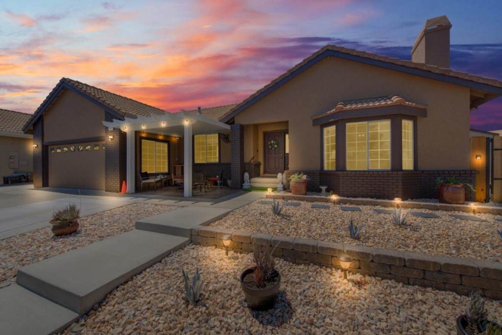 1012 Hillview Lane - Photo 1