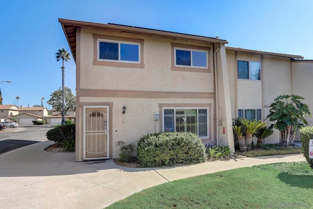 5800 Lake Murray Blvd - Photo 1