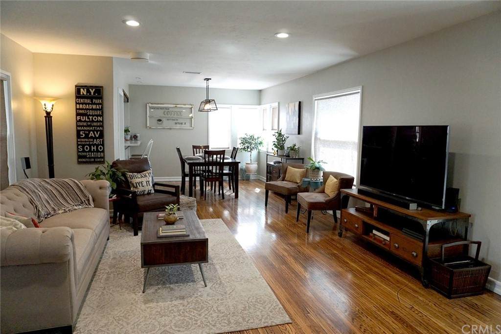 7420 Kingsley Way - Photo 1