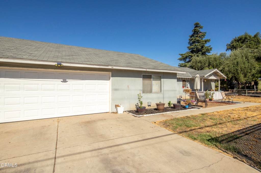 4752 Washington Avenue - Photo 1