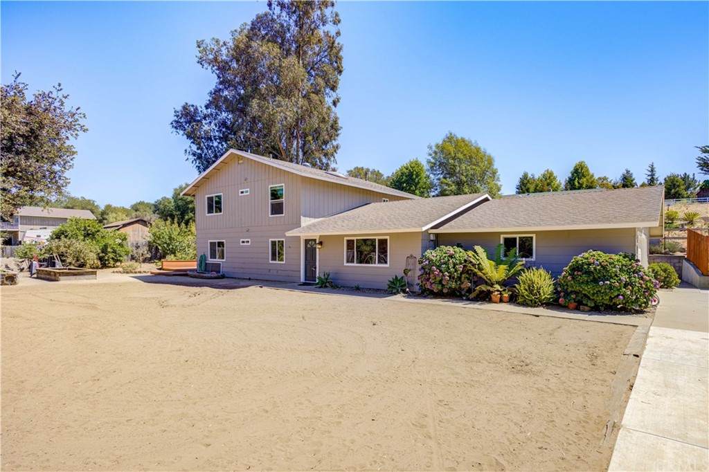 925 Tall Trees Drive - Photo 1