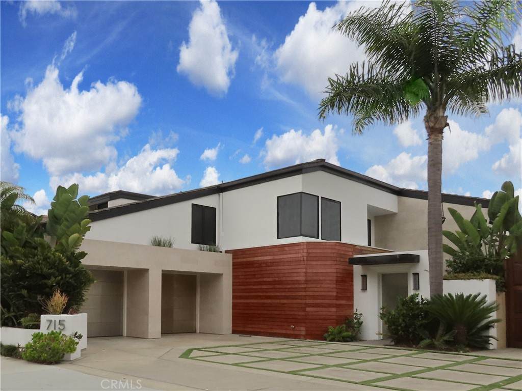 715 Bayside Drive - Photo 1