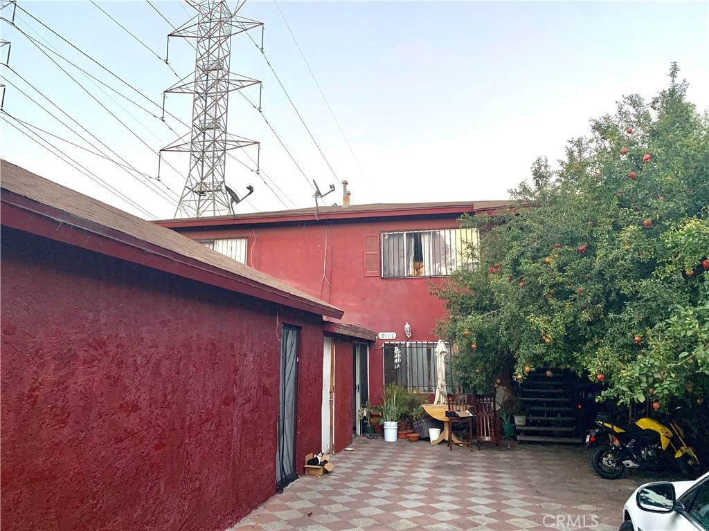 9114 Compton Avenue - Photo 1
