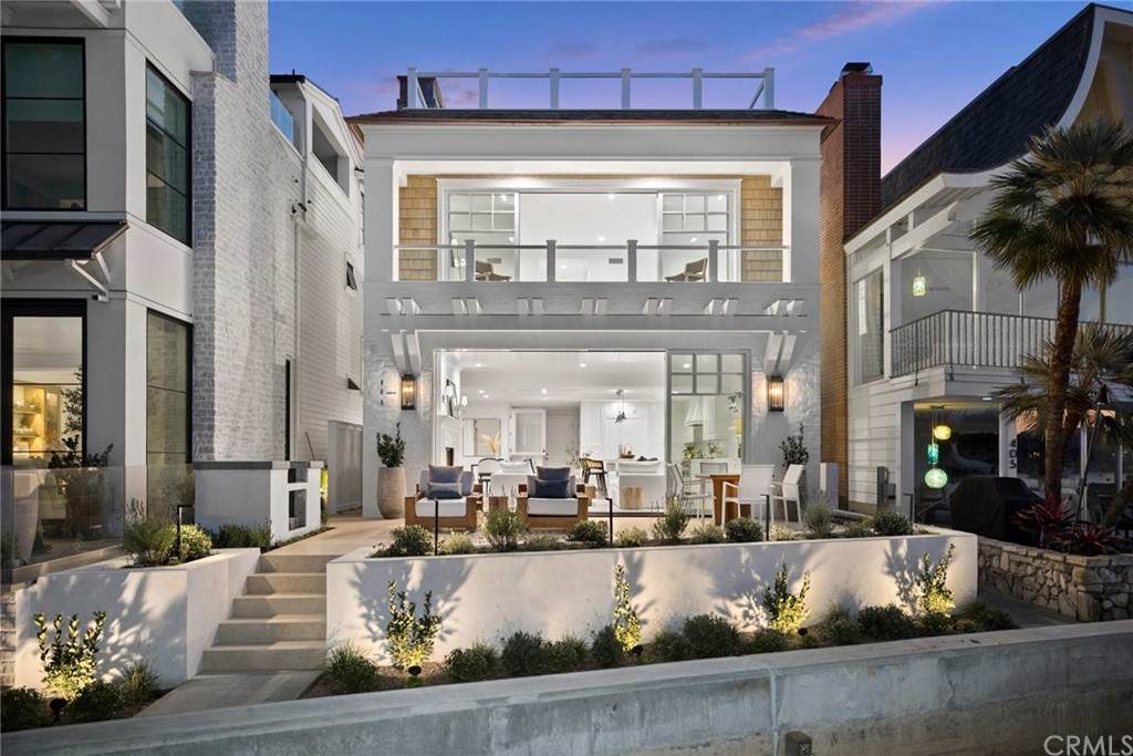 407 Bayfront - Photo 1