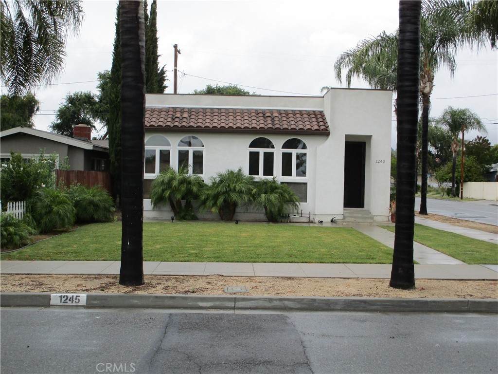 1245 Grove Place - Photo 1