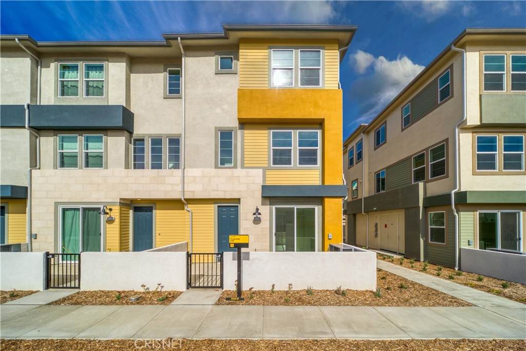 27116 Red Tail Place - Photo 1