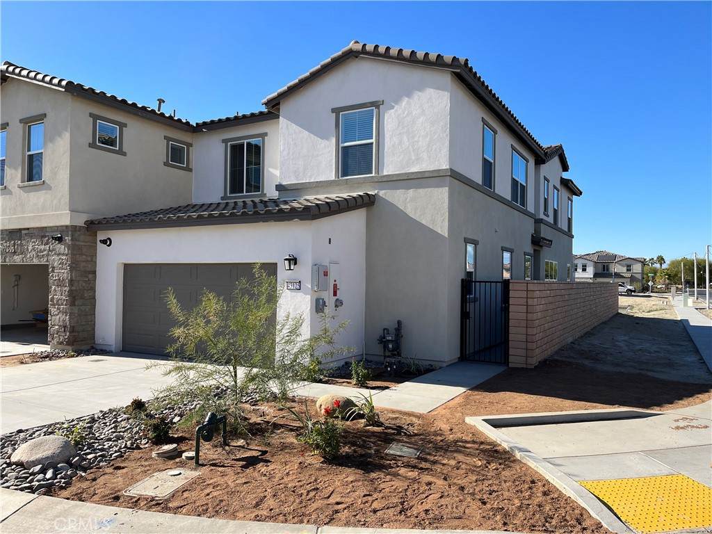 43125 Portuale Court - Photo 1
