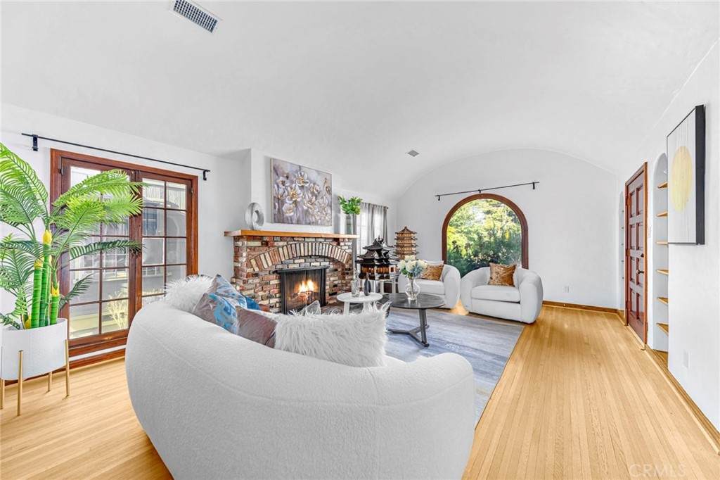 1841 6th Street - Photo 1