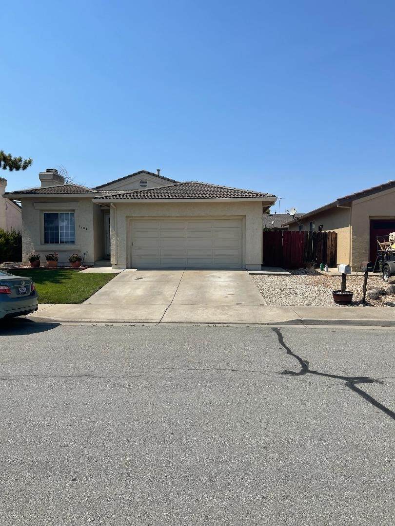 1104 Christopher Court - Photo 1