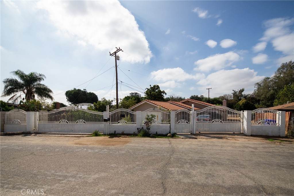 6325 Canal Street - Photo 1