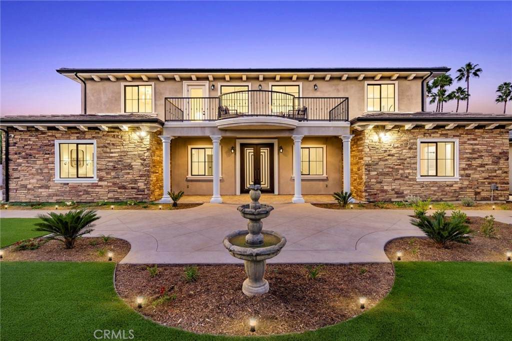 918 San Gabriel Boulevard - Photo 1