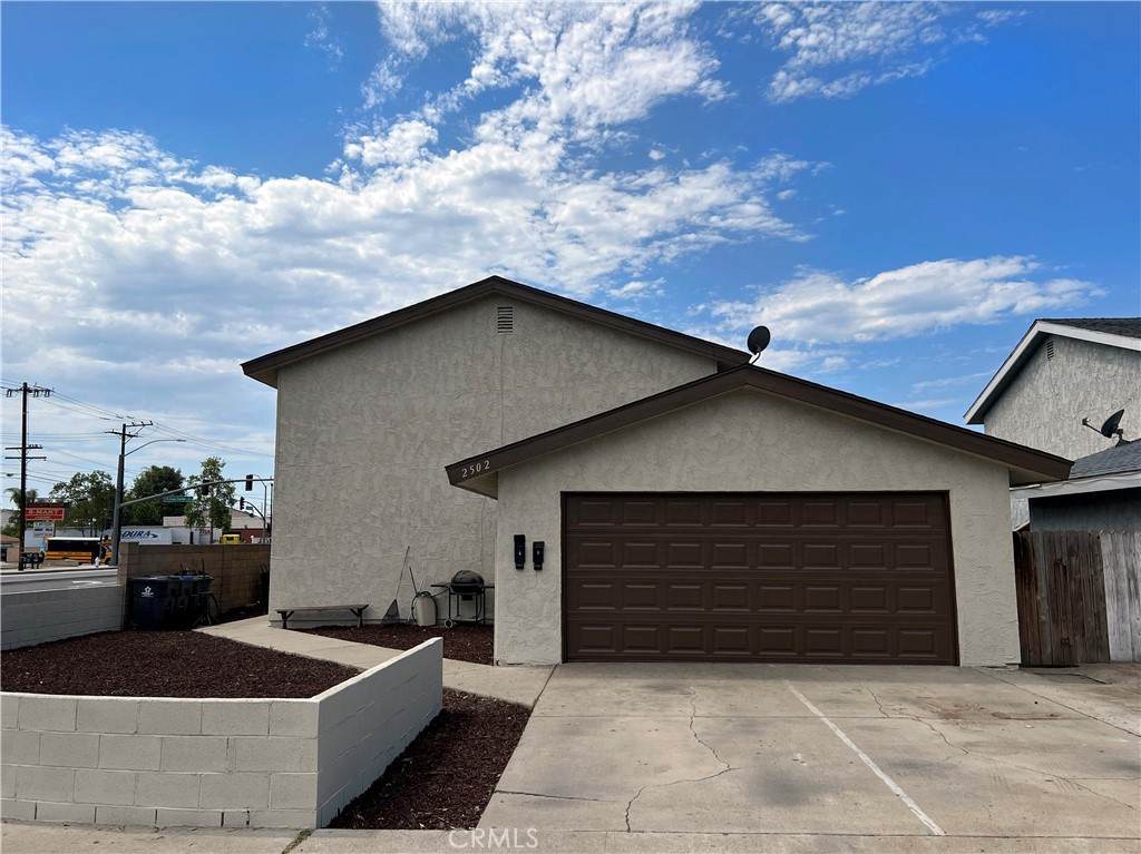 2502 9th Street - Photo 1