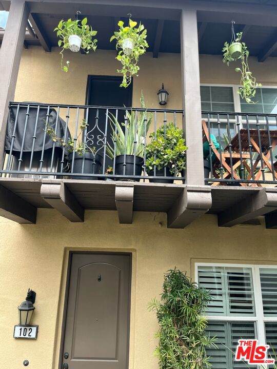 4313 Owens Street - Photo 1
