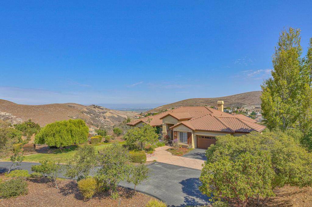 27824 Crowne Point Drive - Photo 1