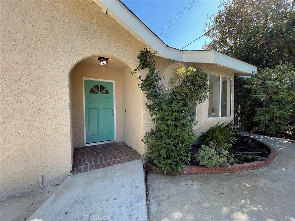 22744 Clarendon Street - Photo 1