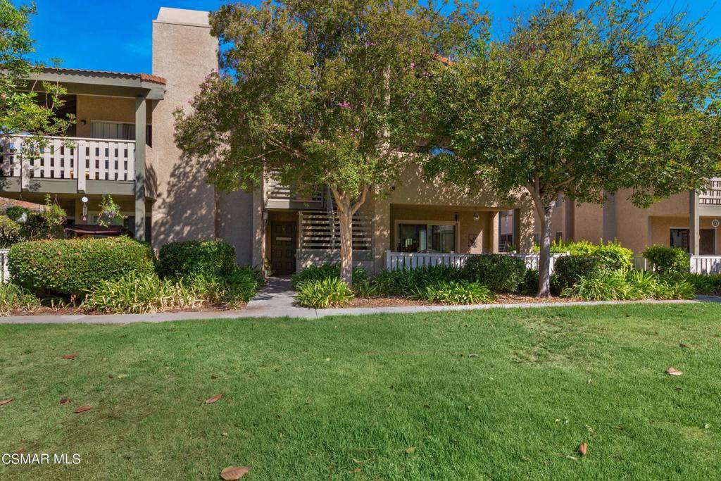427 Arbor Lane Court - Photo 1